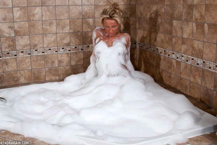 Kendra Rain Bubble Bath Nude Fun 1