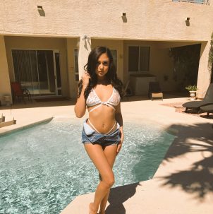 Ariana marie 01