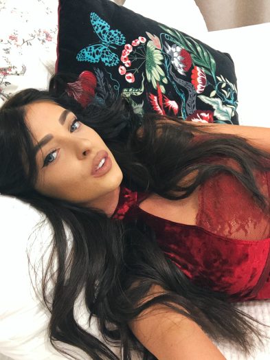L U A Mfc Cam Girl02