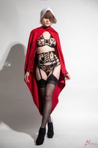 emily bloom handmaids tale cosplay 3