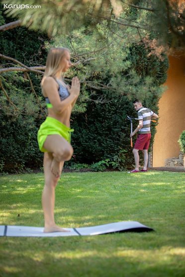 karups private collection kira thorn hot young yoga